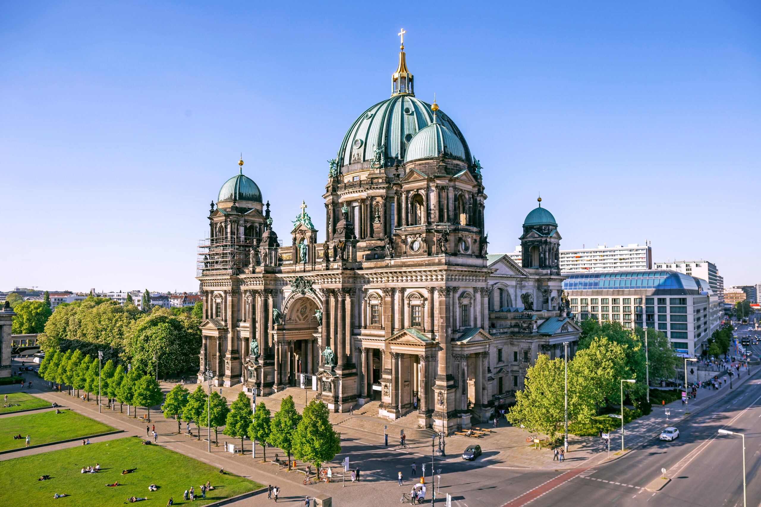 Berliner Dom beim Rundflug