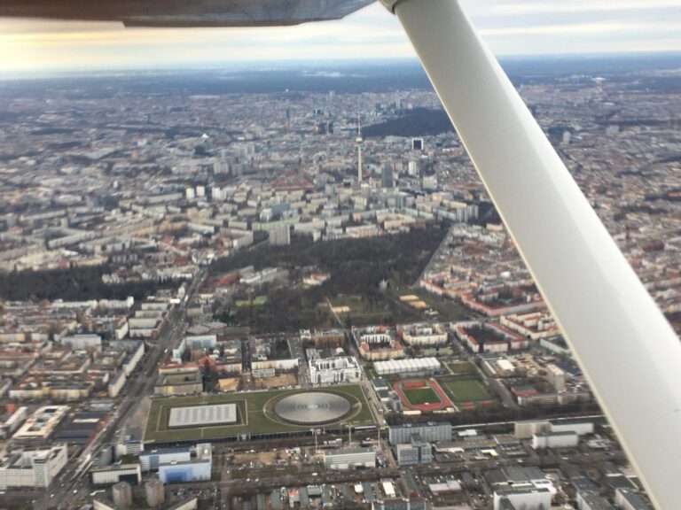 Fliegen über Berlin und/oder Umgebung