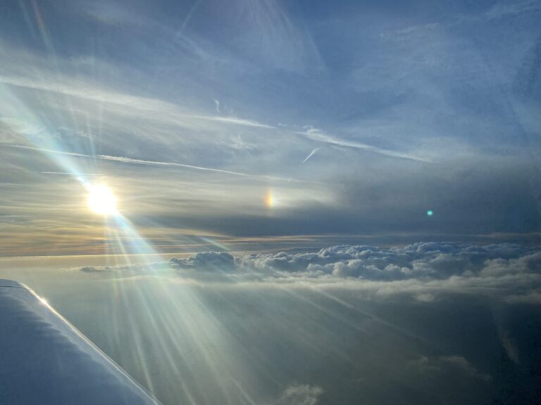 Höhenflug – Wolkenslalom auf 9.500 Fuß